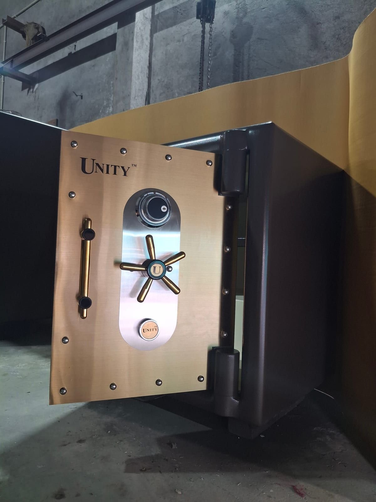 Master Locksmith Hand Gear Alignment
